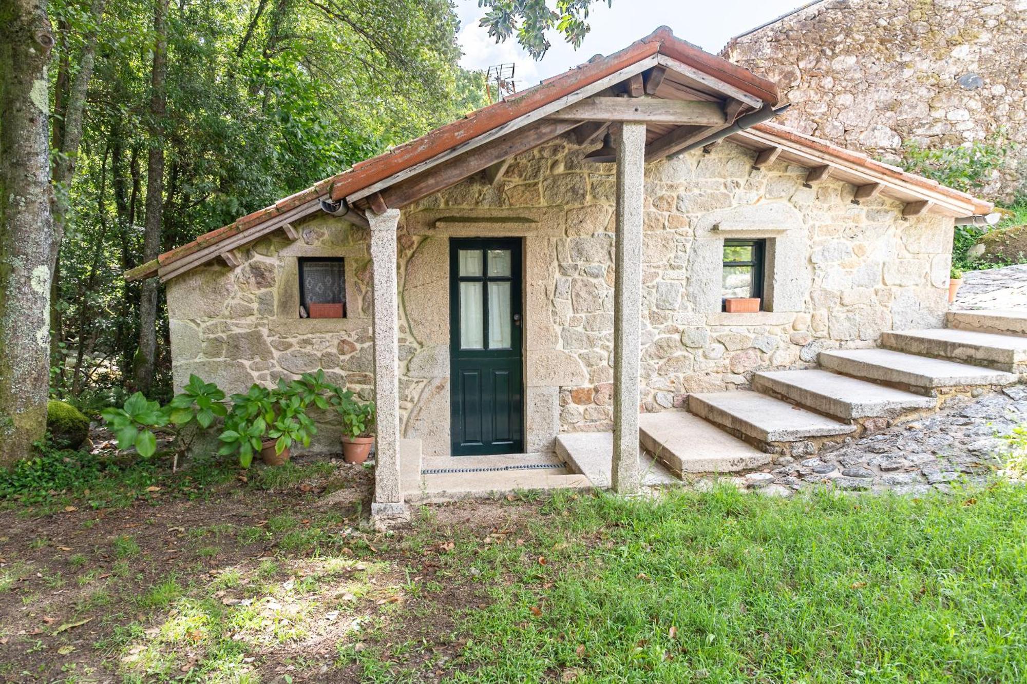Entre Os Rios - Casa Rural Y Enoturismo 卡拉米尼亚尔镇 外观 照片